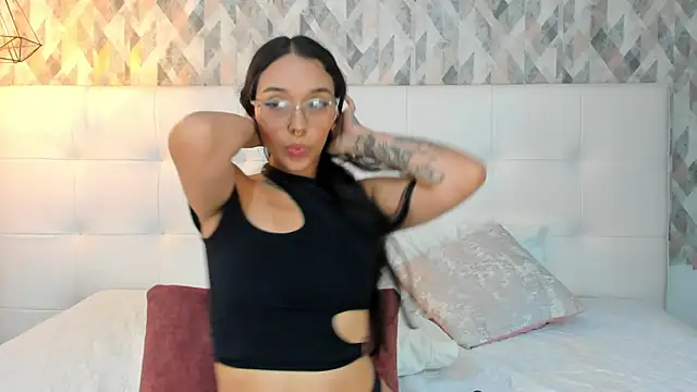 Roseaurora Live XXX-chat