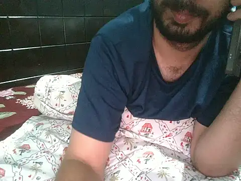 צ'אט XXX בשידור חי של Precumboner