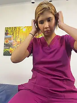 Kinky-Spa লাইভ XXX চ্যাট