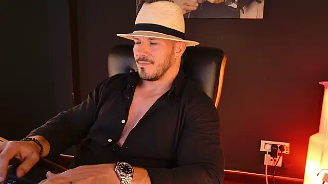 AngeloEric Live XXX-chat