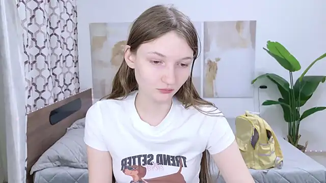 NikaRain live XXX chat