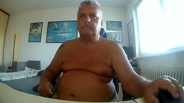 Robert_SK1 Chat XXX in diretta