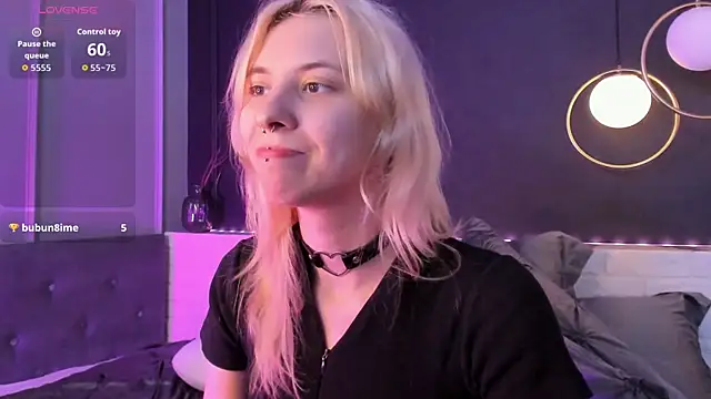 Camilla_Evers' Live XXX Chat