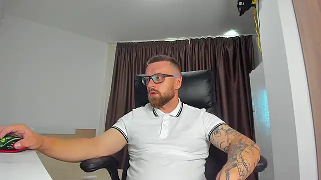 Findom_guy Live XXX-chat