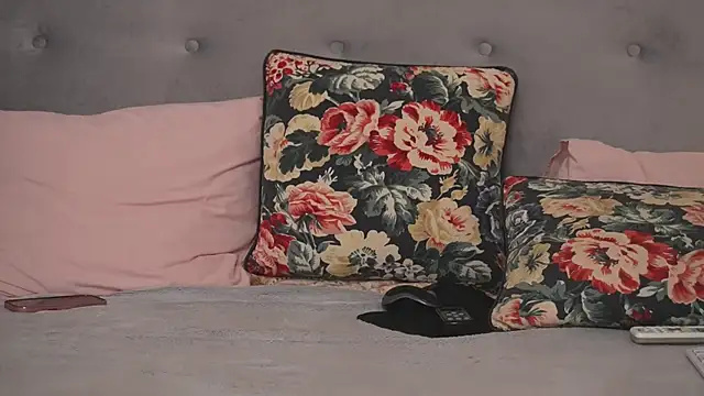 EmyGrace's Live XXX Chat