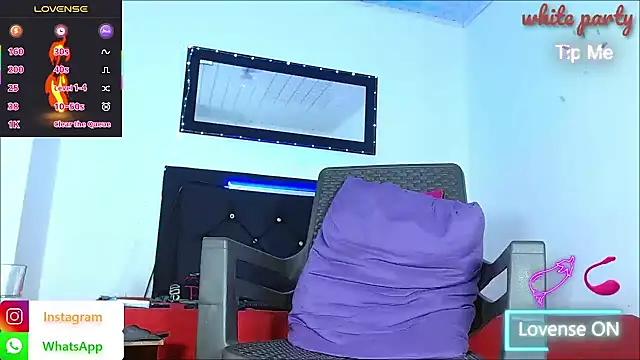 hotboyluxe Adlı Modelin Canlı XXX Sohbeti