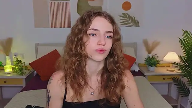 TayloryStar: онлайн-секс-чат