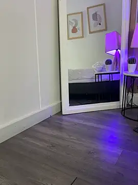 XXX chat uživo modela Adams__Bobby