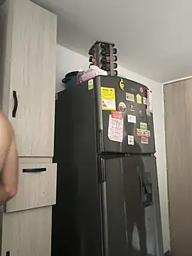 Lucas_Knight Show in webcam