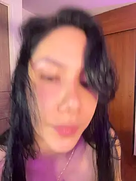ArianaReynoldss 现场XXX聊天