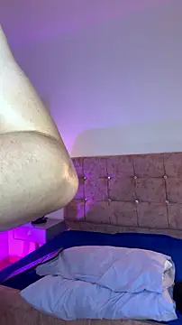 Alexander_Connor 现场XXX聊天