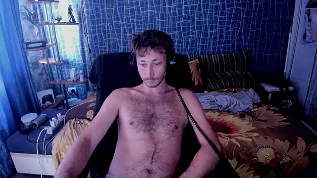 Chatroom XXX en direct de CuteBoy228
