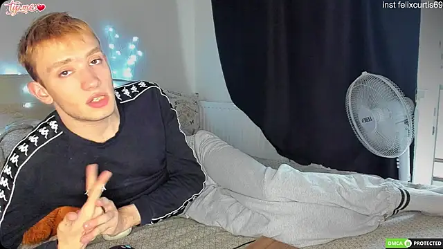 felixcurt69 Obrolan Langsung XXX