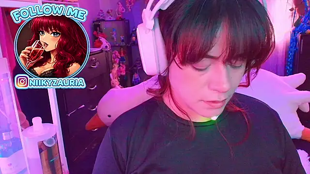 _niiky Chat XXX in diretta