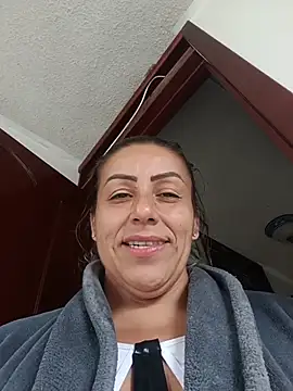 دردشة maynor_1998 الجنسية المباشرة