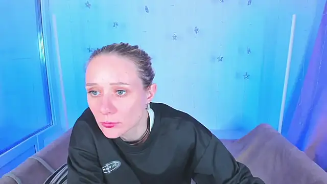 NikaBond's Live XXX Chat