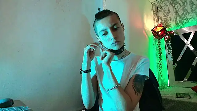 Fieramadame's Live XXX Chat