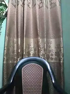 nil-pore-06-L's Webcam Show