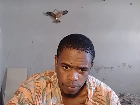 Frank_X_Husle 라이브 XXX 채팅