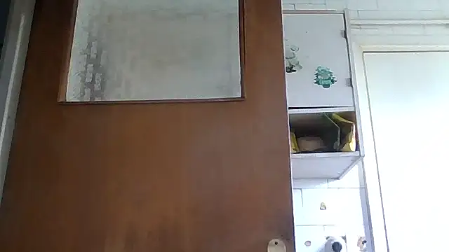 mariusica1@xh's Live XXX Chat