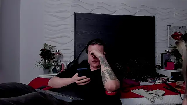 inkedsinners_ – Live XXX-chat