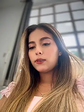 Valeria-escobar's Live XXX Chat