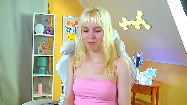 HannahHollis live XXX chat