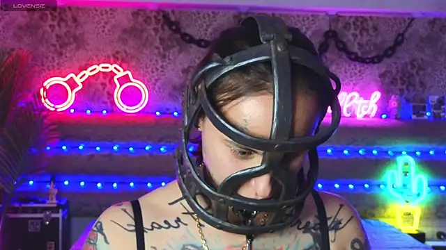 Cool_Freak_ Adlı Modelin Canlı XXX Sohbeti