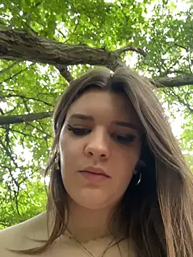 HotYasmin- Live XXX-Chat