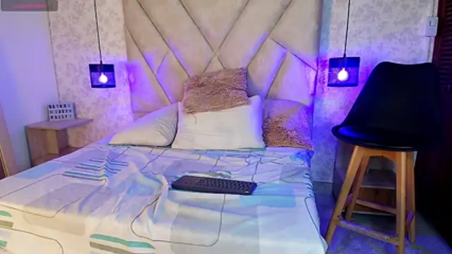Chatroom XXX en direct de isabella_luxet