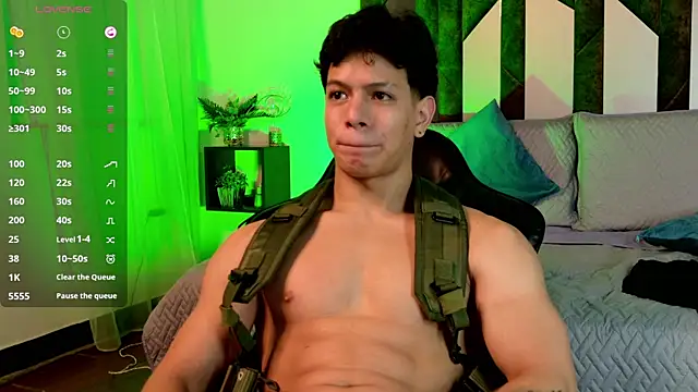 TonyPetrovjs 现场XXX聊天