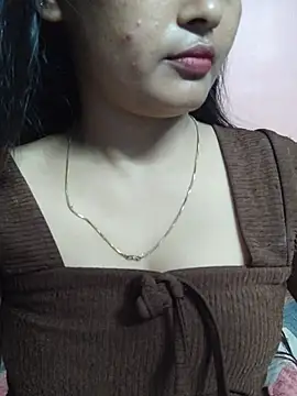 Wild-janvi's Live XXX Chat