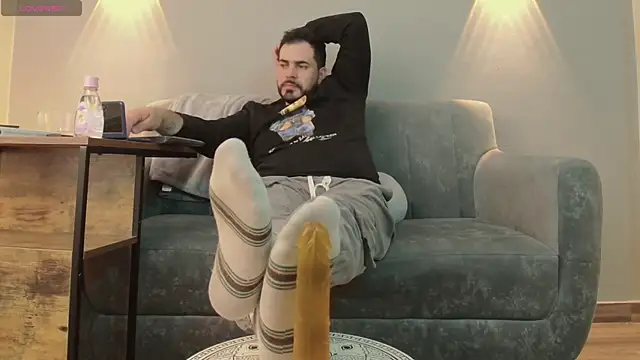 Živý XXX chat DanteKnoxxx