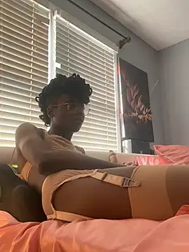 Tomgirl_saidey's Webcam Show