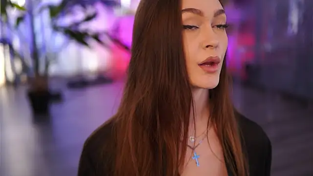 HotBustyBabeX: απευθείας συνομιλία ΧΧΧ
