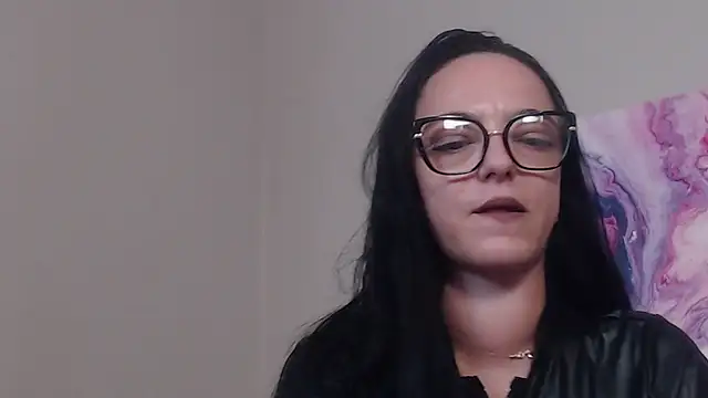 Chat XXX en directo de IzabelllNoir