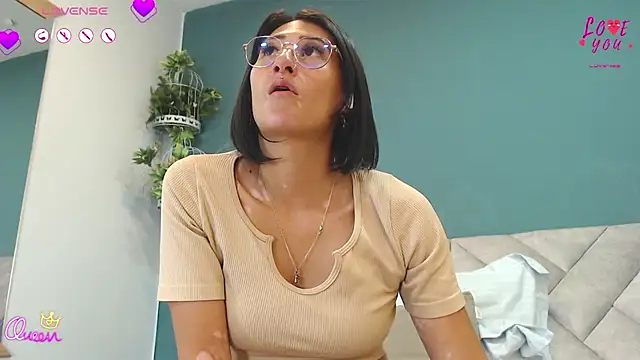 SharisWillian's Live XXX Chat