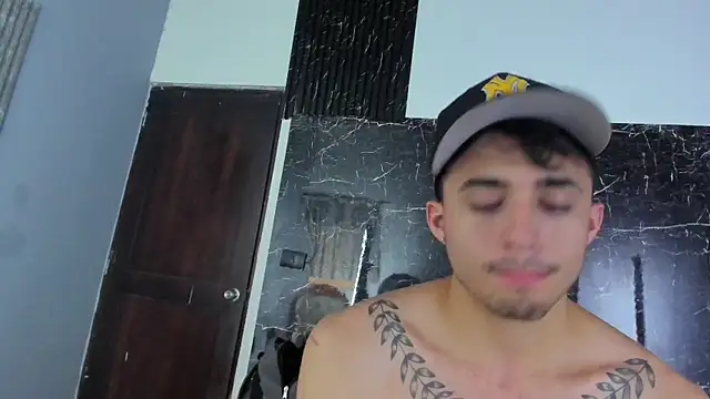 Czat XXX na żywo – James-06
