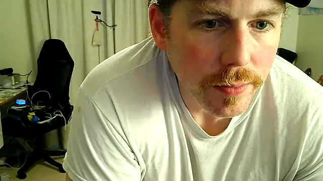 Check-Mate's Live XXX Chat