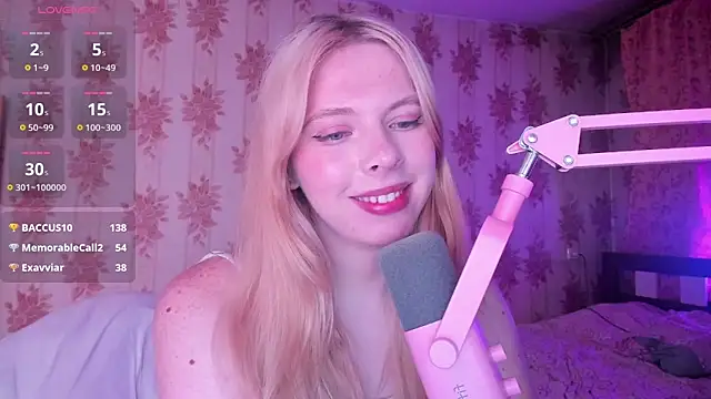 Cutie_Bambi élő XXX-chatje
