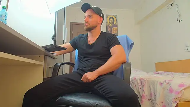XXX chat uživo modela Ryanstone_