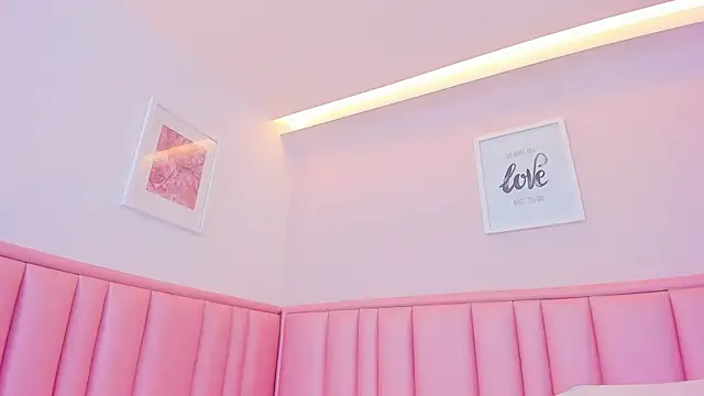 Živý XXX chat mia__poppy