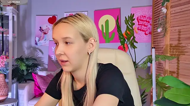 Chatroom XXX en direct de MaoqiBeverly