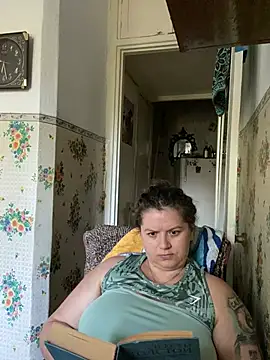badfox5000n Live XXX chat