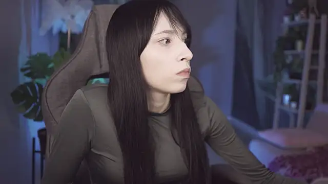 SeraphineSparda Chat XXX live
