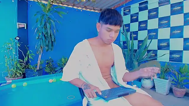 nova_mitchell7のライブXXXチャット