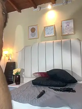 Salomon_koude's Live XXX Chat
