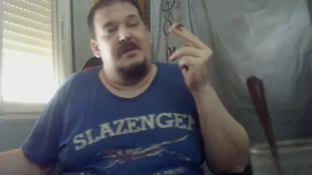 porkorossy's Live XXX Chat