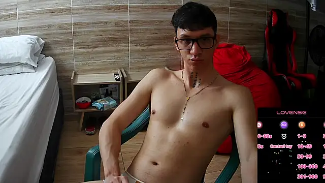angelicious_'s Live XXX Chat