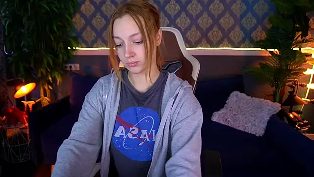 LizzaMoonn Live XXX-chat